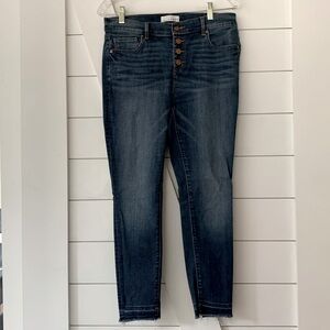 Women’s loft button fly jeans with raw hem